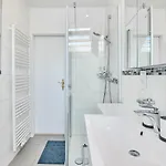 *80 M2 Stylish Apt* Netflix * Kitchen* Nespresso*