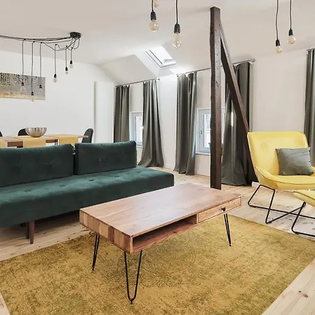 *80 M2 Stylish Apt* Netflix * Kitchen* Nespresso* * Wuppertal