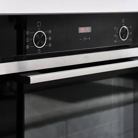 *80 M2 Stylish Apt* Netflix * Kitchen* Nespresso* *