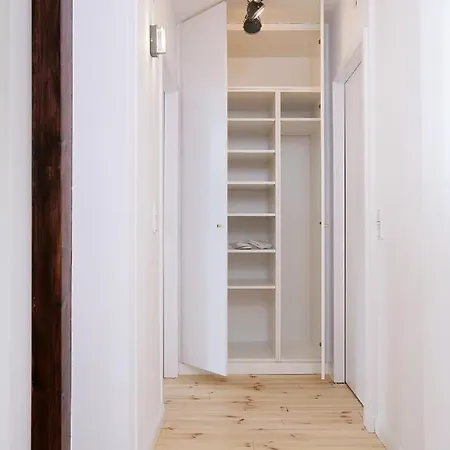 *80 M2 Stylish Apt* Netflix * Kitchen* Nespresso* Apartmán *