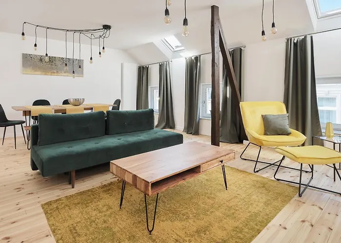 *80 M2 Stylish Apt* Netflix * Kitchen* Nespresso* * Wuppertal