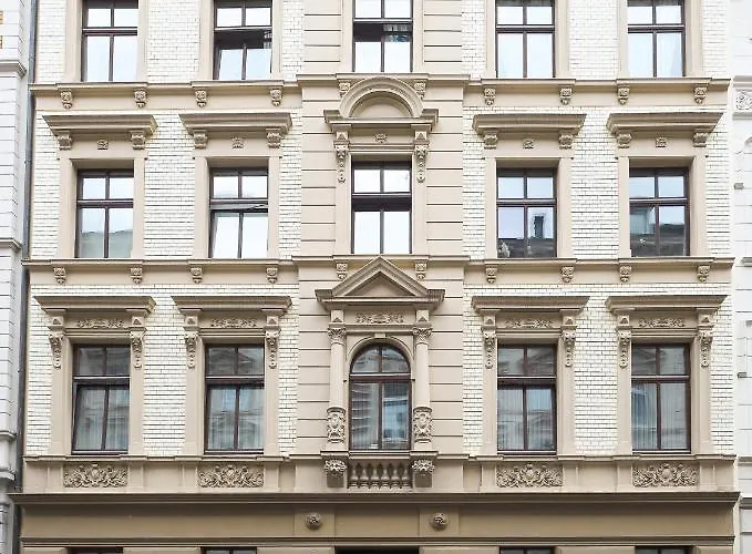 *80 M2 Stylish Apt* Netflix * Kitchen* Nespresso* Lejlighed Wuppertal